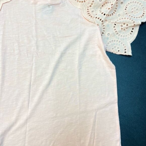 WOMEN LOFT Petite Eyelet Flutter Sleeve Tee LARGE 100%Cotton - Picture 4 of 7